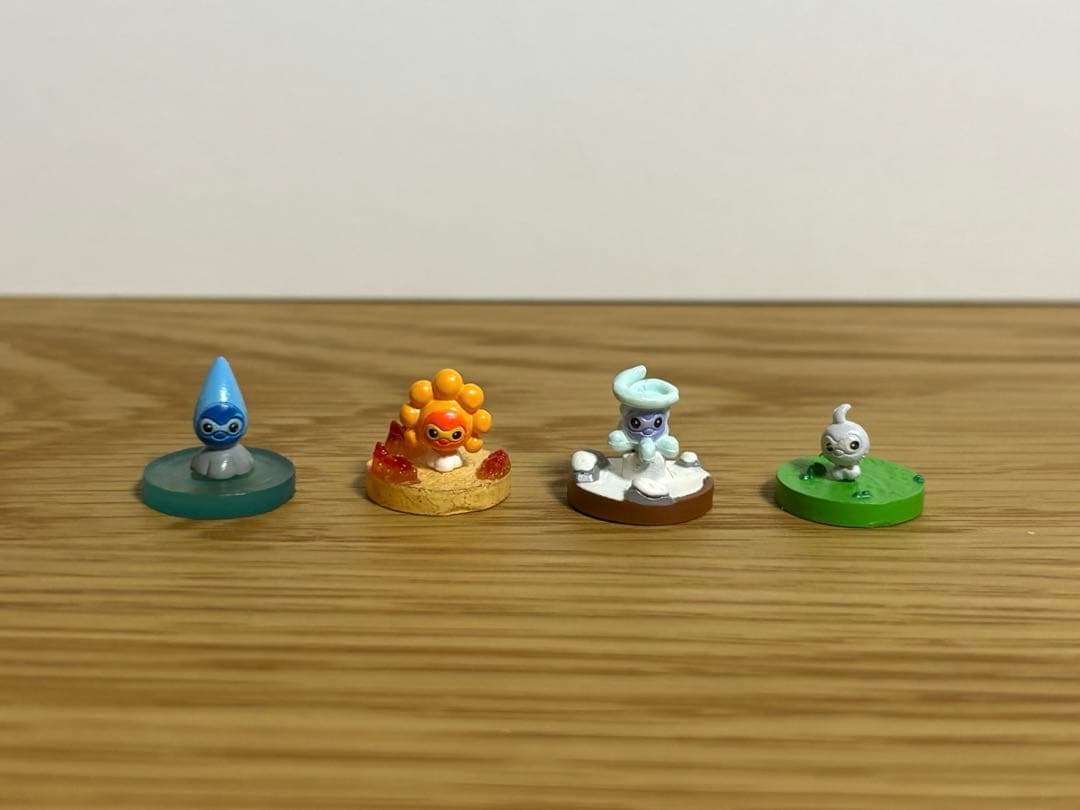 立体ポケモン図鑑 ポワルン 4体セット ガチャ