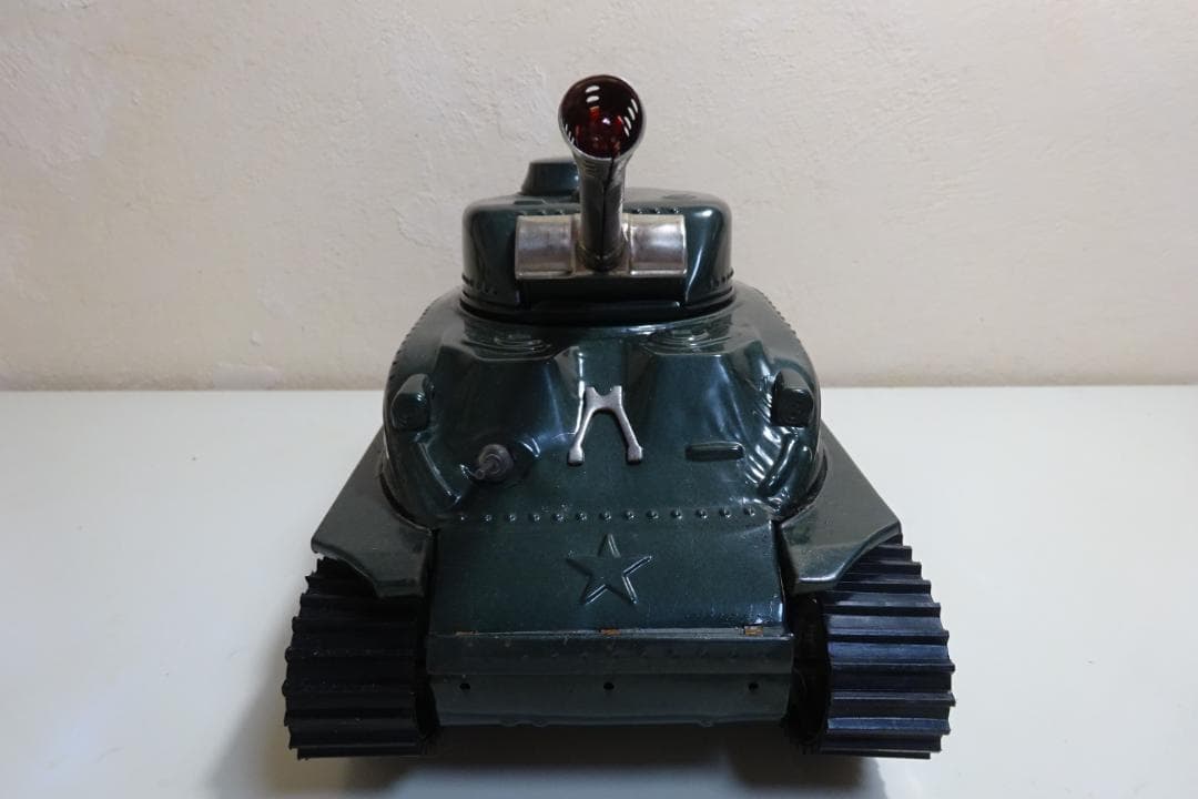 動画あり！！☆米澤玩具（ヨネザワ） スピンターンM4シャーマンタンク☆