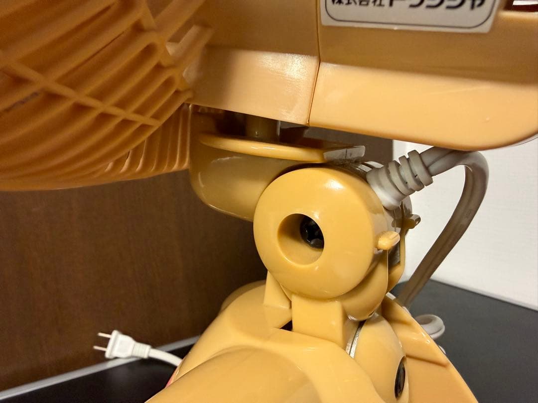 キティ　黒ギャル ハイビスカス 扇風機　レア