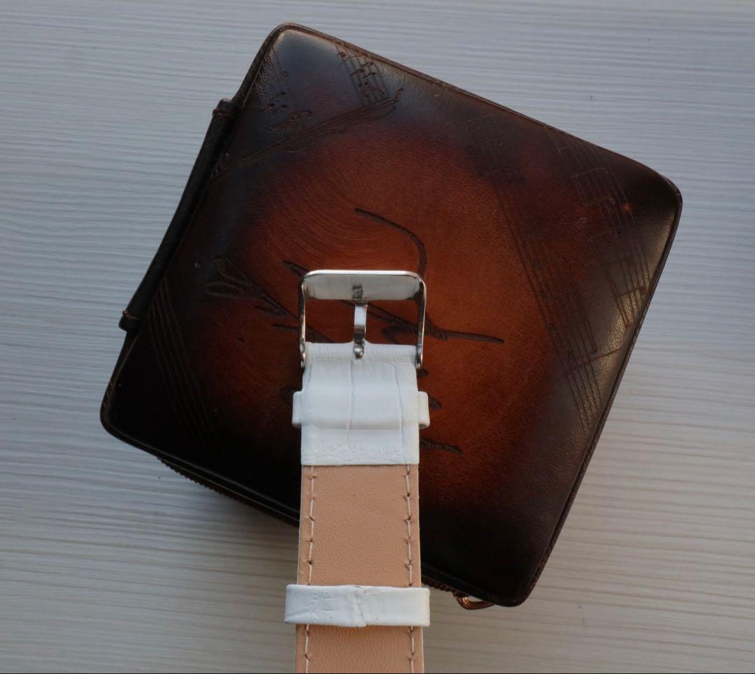 SEIKO tank 白×銀 レクタンギュラー 稼働品