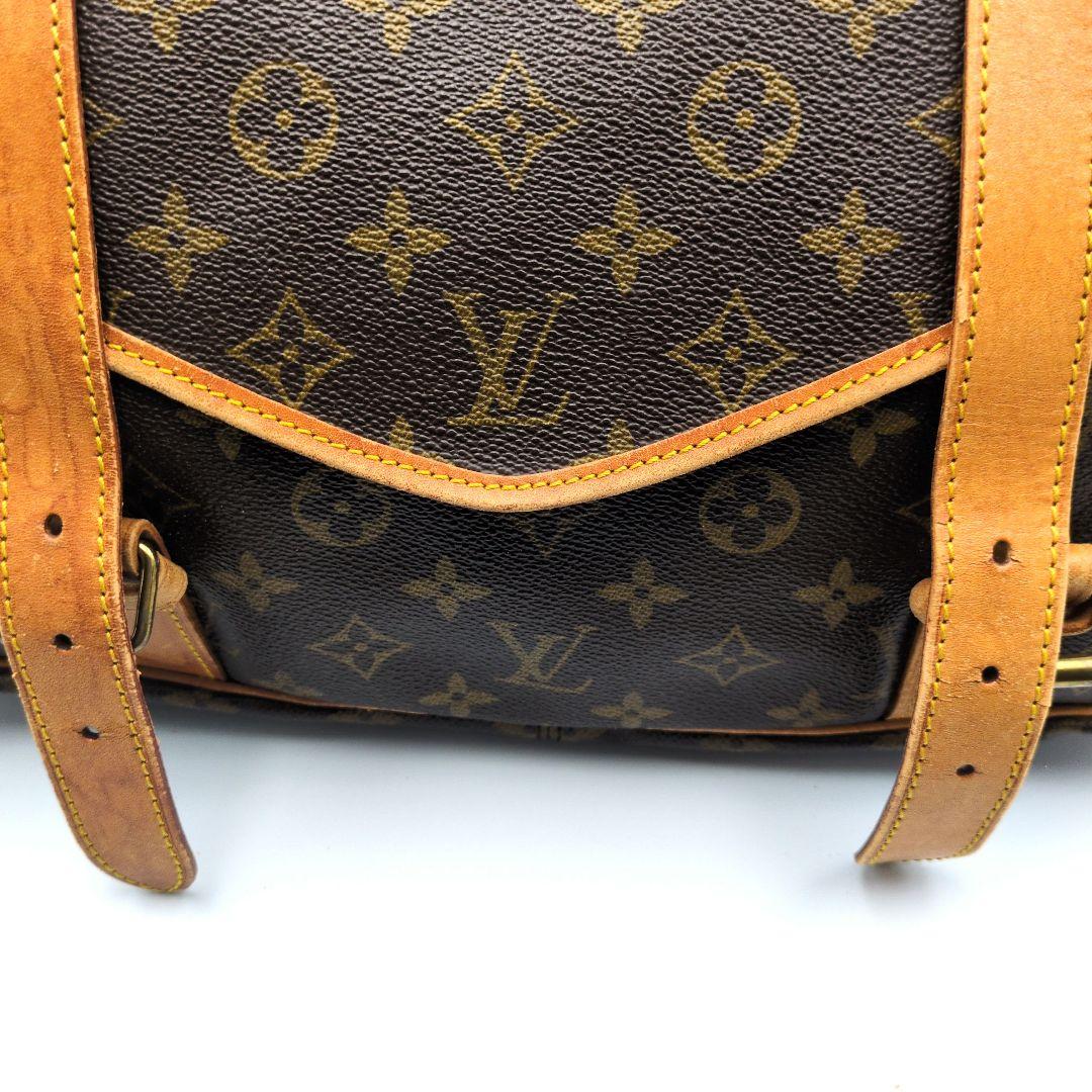 土日限定セール✨ルイ ヴィトン／モノグラム ソミュール43 ショルダーバッグ