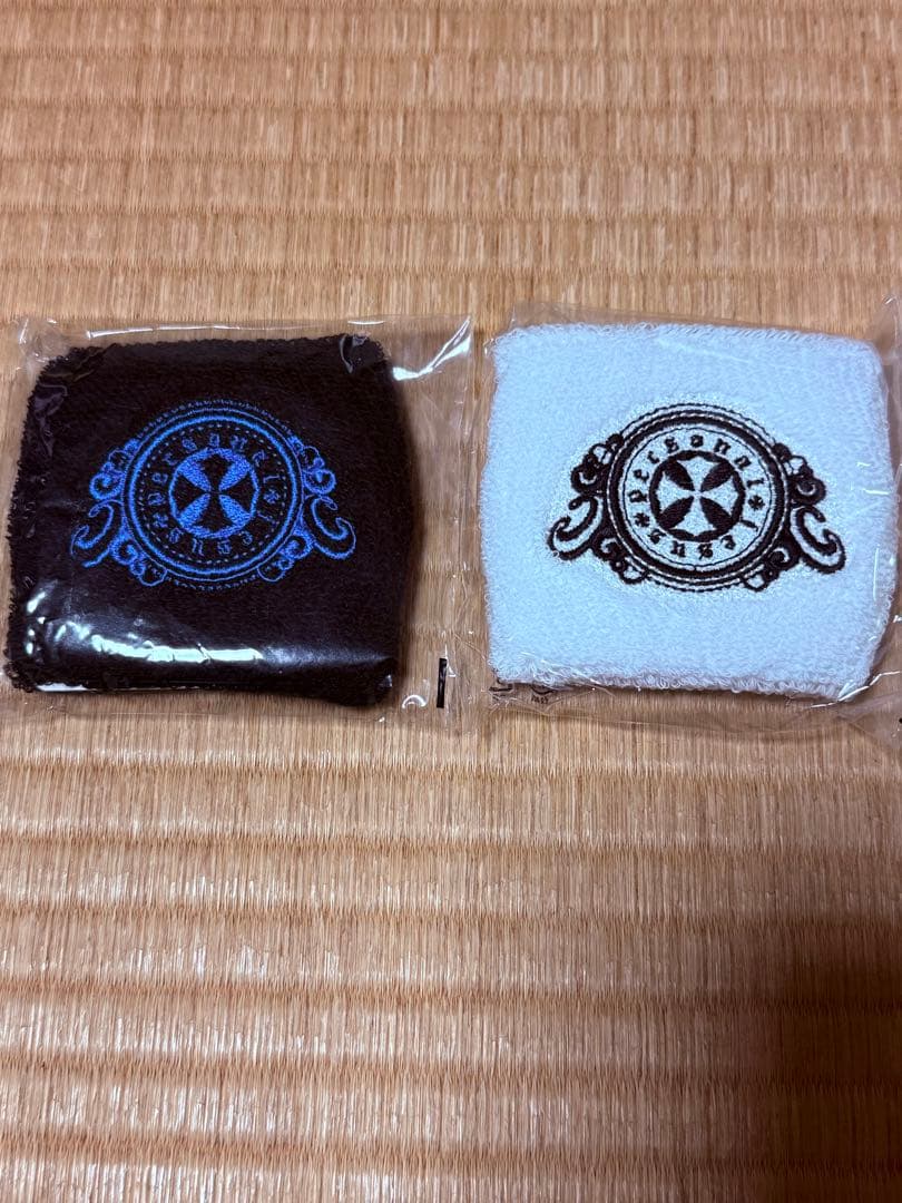 氷室京介 personal jesus リストバンド２個セット未開封未使用品 氷室京介 personal jesus リストバンド2個セット未開封未使用品