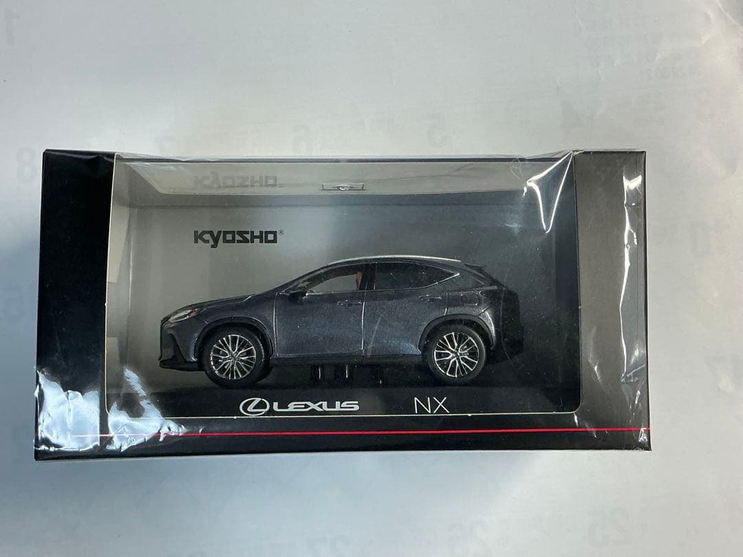 KYOSHO LEXUS NX 450h+ Sonic Chrome ミニカー