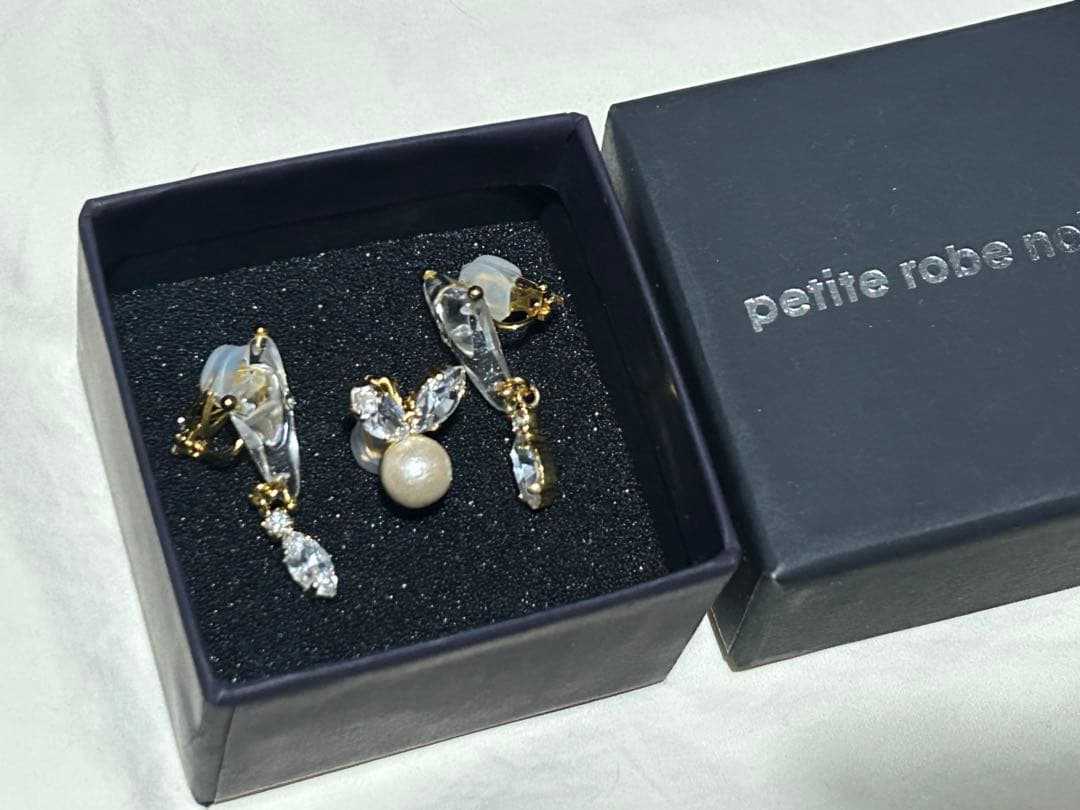 Perfume × Petite Robe noire イヤリング あ〜ちゃん - メルカリ