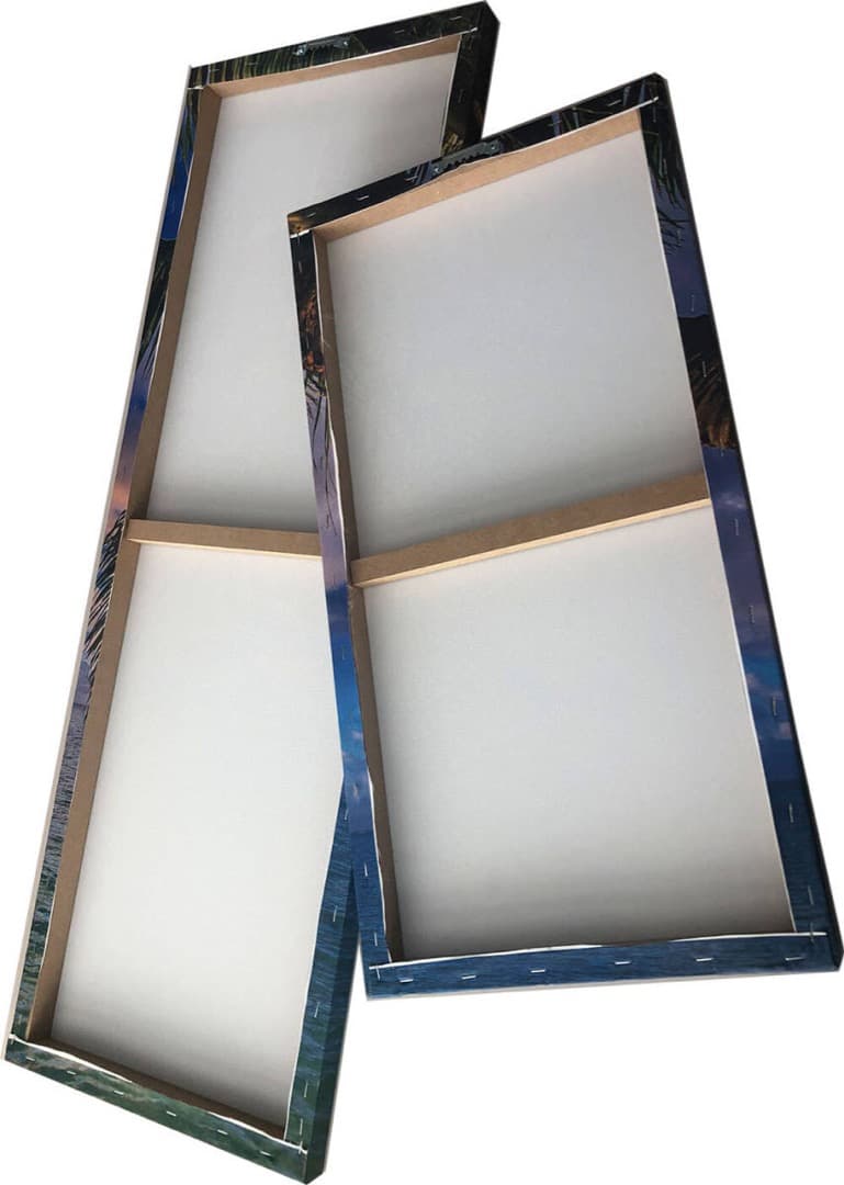 キャンバスアート Surfboard on the beach (4枚)