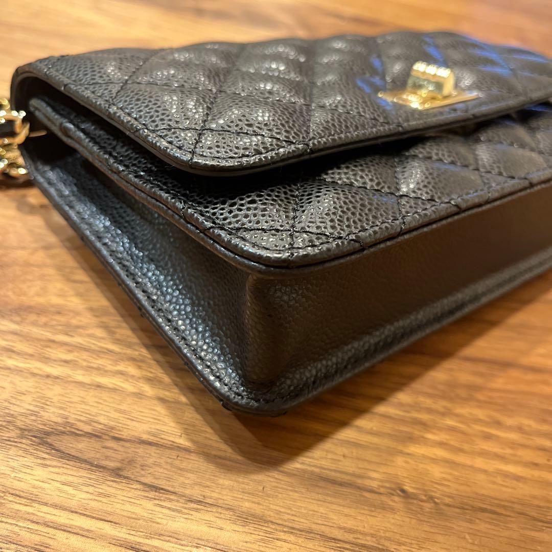 東京百花　キルティングチェーンバッグ　Caviar Oggia キャビアスキン