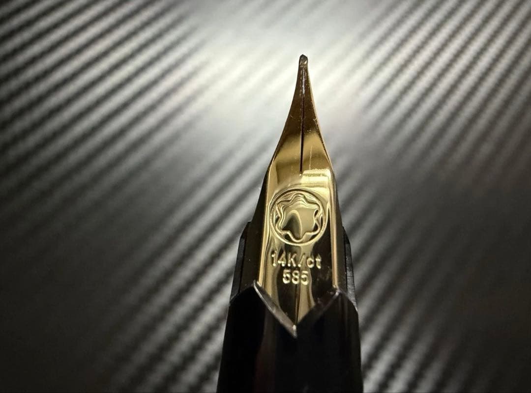 未使用に近い モンブラン No.221 ブラック F 細字 万年筆 - メルカリ