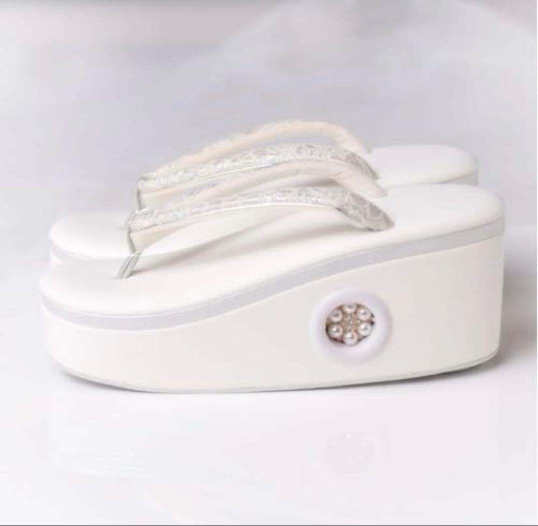 成人式 ホワイトパール付きバッグと草履セット