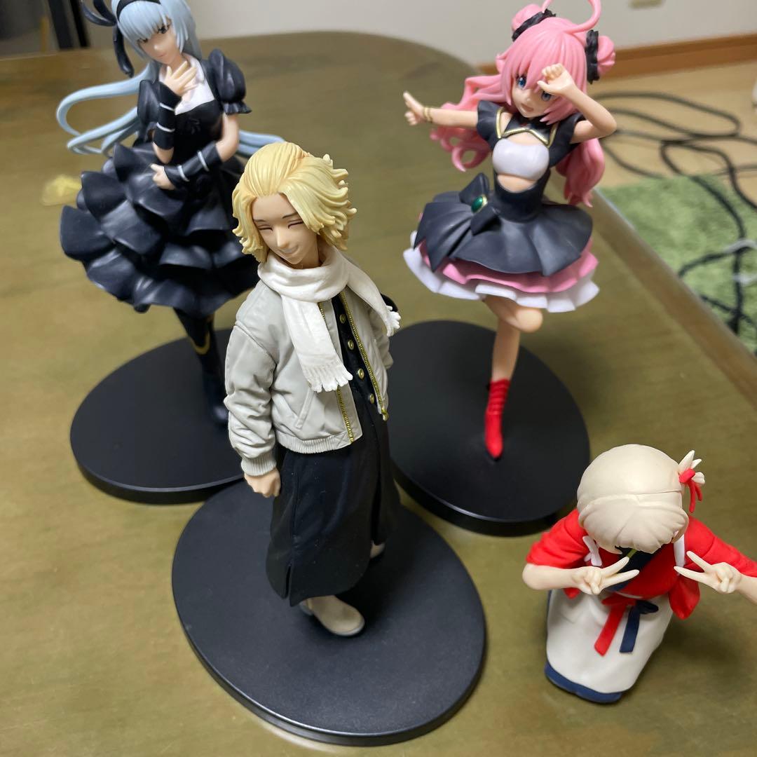 フィギュアまとめ売り バラ売り可 - メルカリ