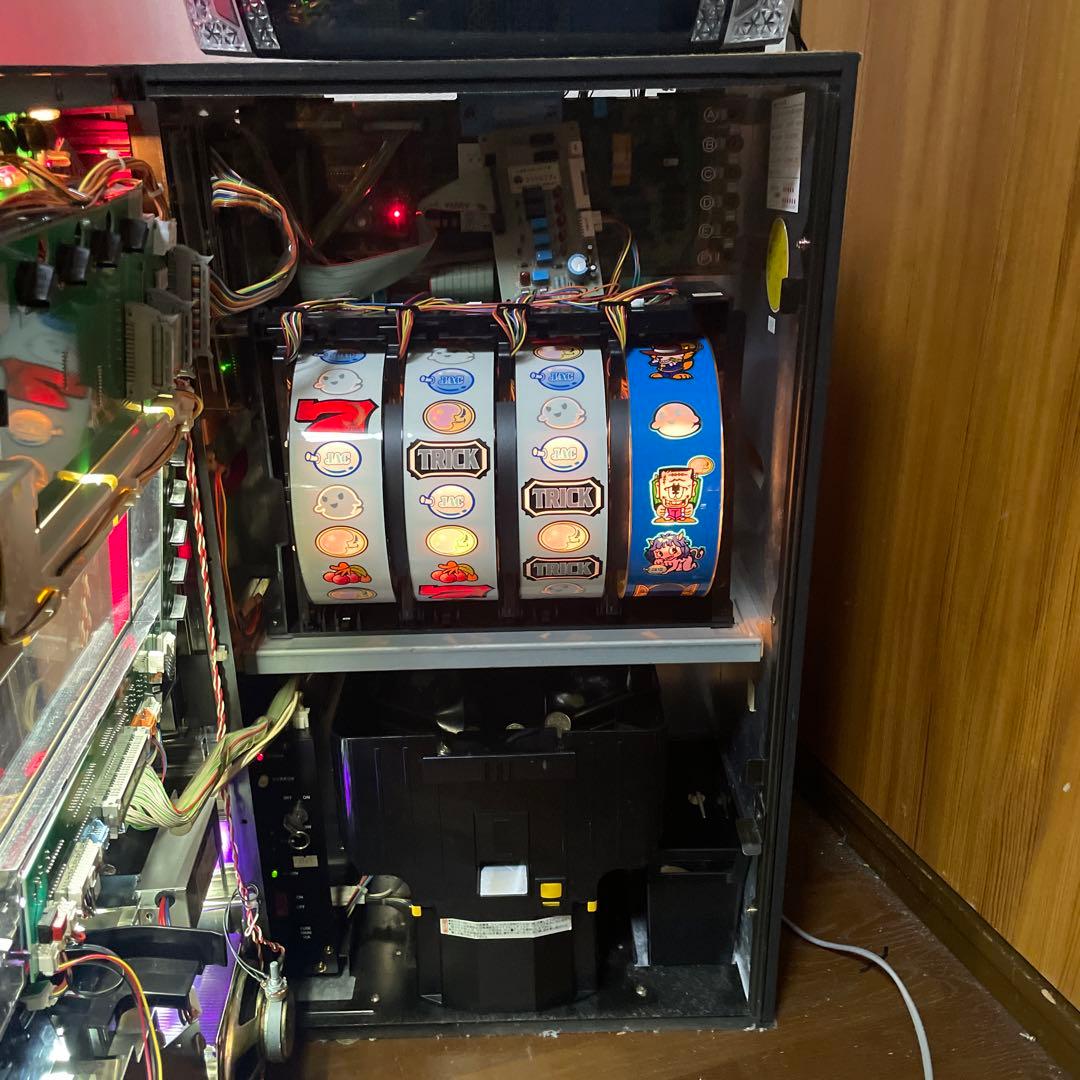 送料込み パチスロ 4号機 トリックモンスター