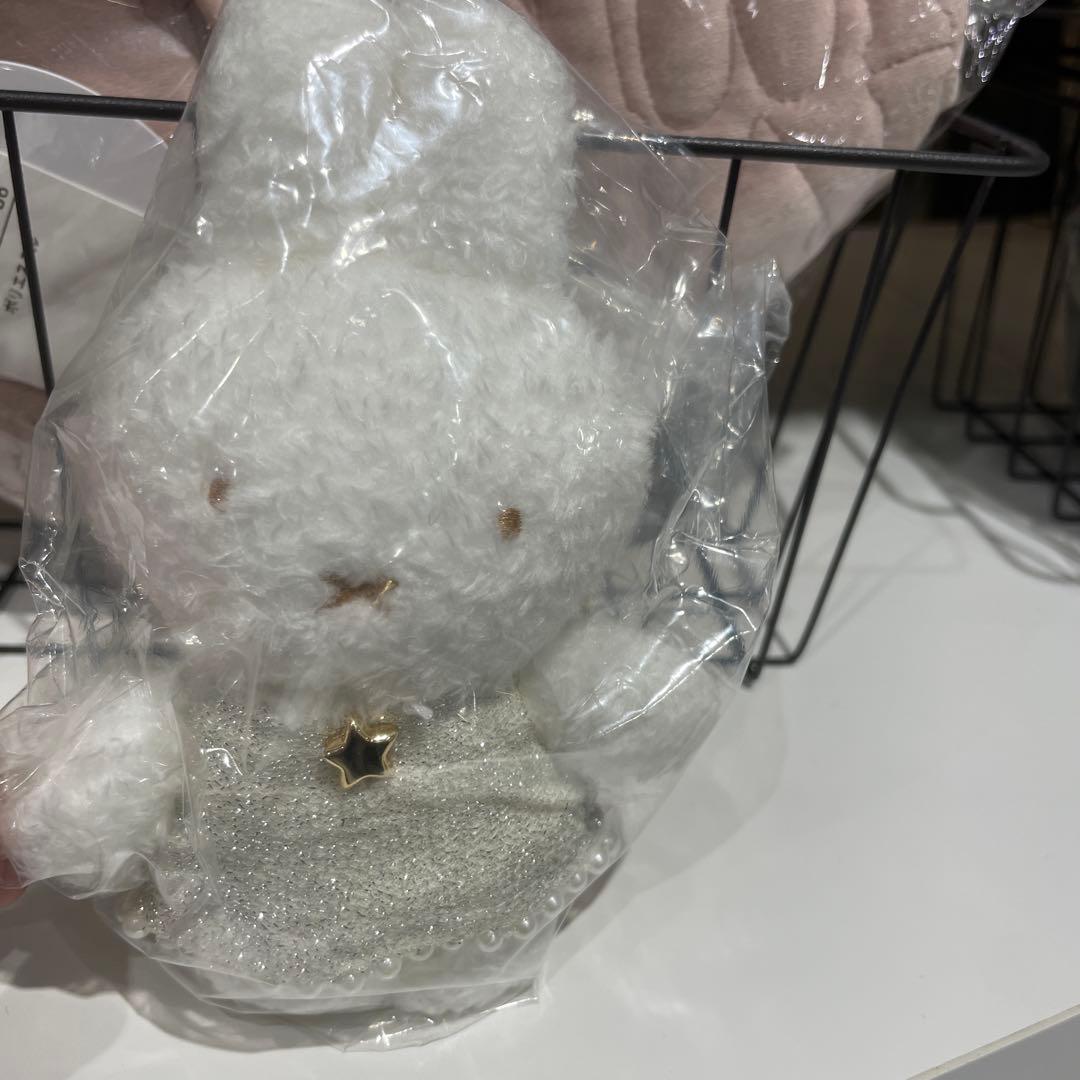 ミッフィー 原宿限定 バッグチャーム ぬいぐるみ マスコット miia