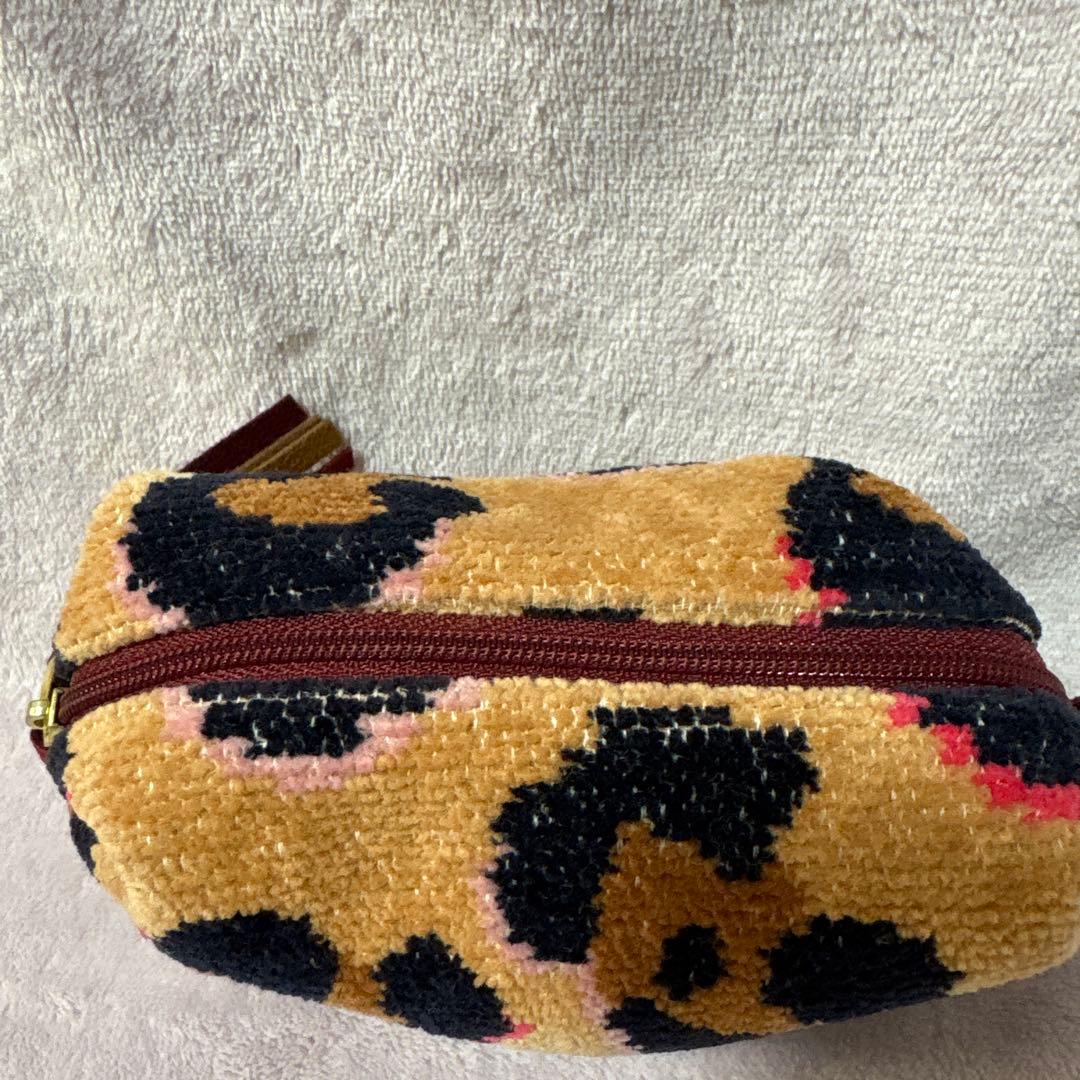 ⭐︎新品　FEILER レオパード　ポーチ2点セット