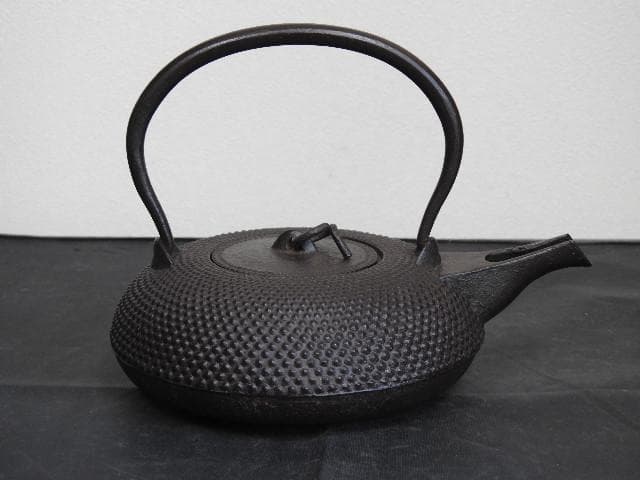 平霰地紋 銚子 赤絵替蓋添 釡師 佐藤浄清 共箱 476 - メルカリ