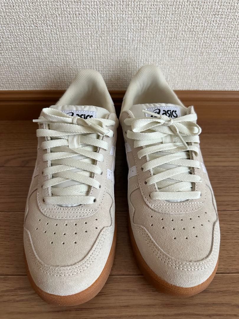 未使用 ASICS SKATEBORRDINGスニーカー 26.5cm ベージュ
