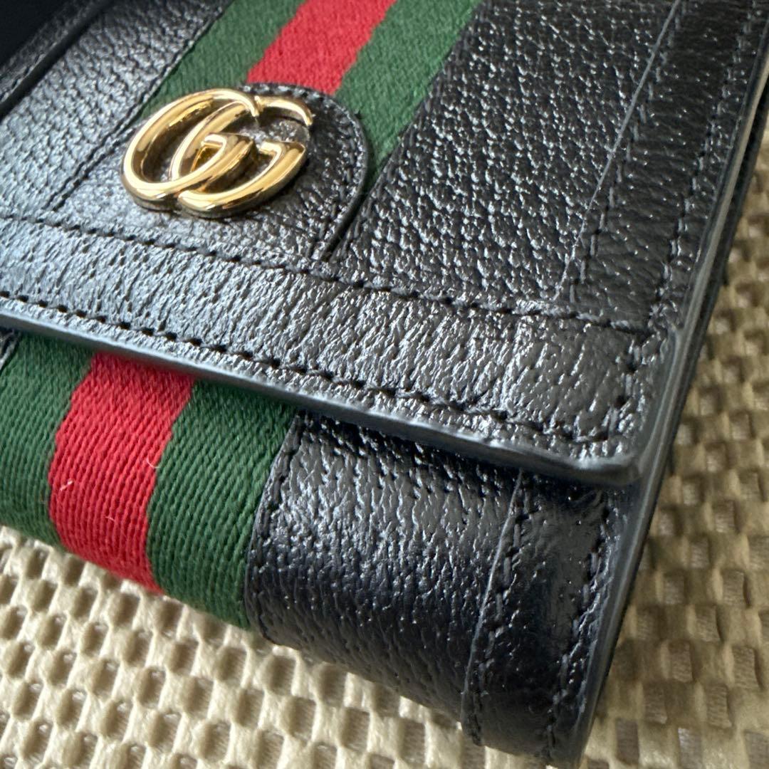 GUCCI GGロゴ 二つ折り財布 ブラック