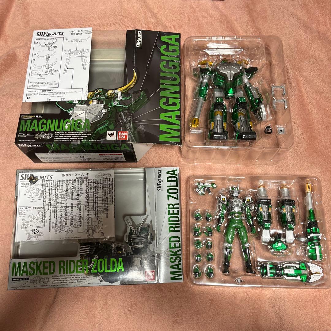 ファム&ジェノサイダー&マグナギガ&ゾルダ　仮面ライダー龍騎 フィギュアーツ