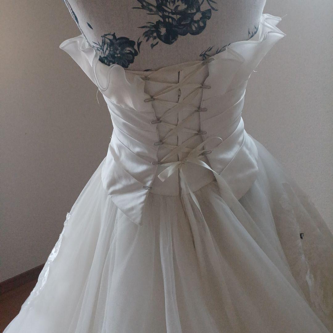 ホワイトウェディングドレス