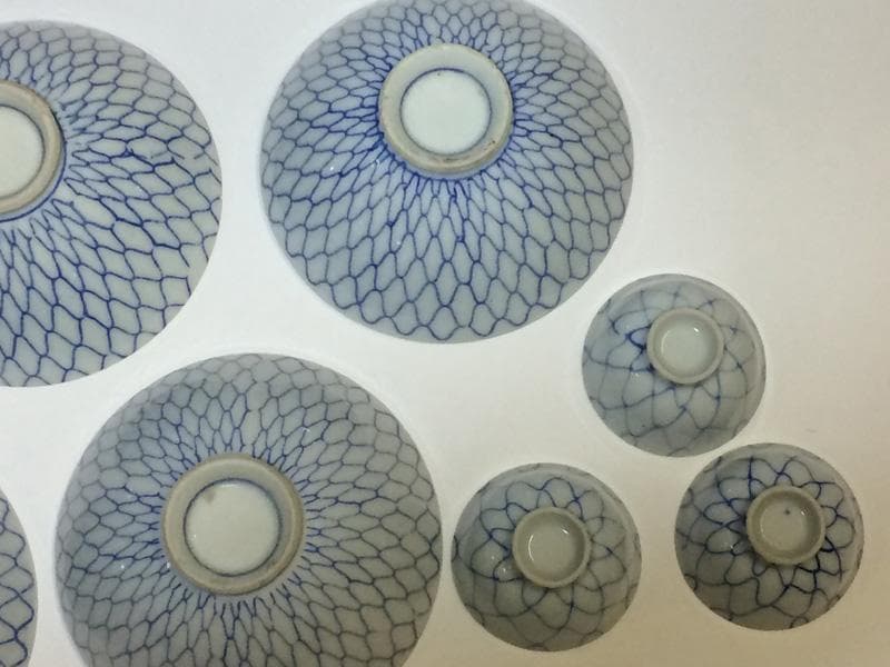 ★昭和レトロ★ レア！　印判　人気の 網目紋様　茶碗　五客　猪口三客オマケ