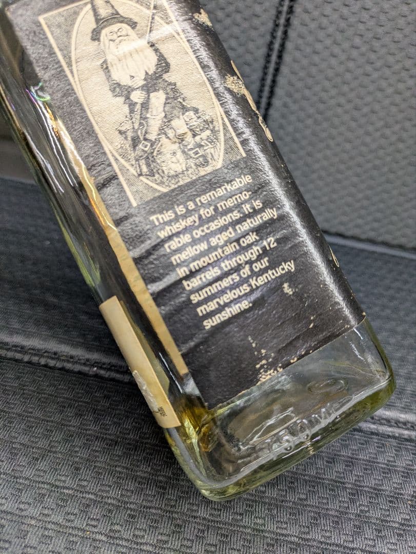 Old Rip 12 Years Old Handmade Bourbon空き瓶