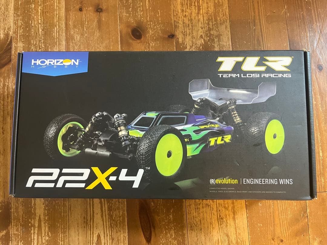 TLR 22X-4 4WD ラジコンカー TLR 22X-4 4WD Buggy Race Kit - RC Driver