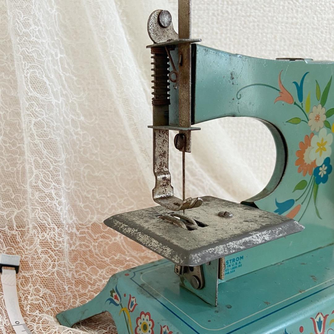 アンティーク トイミシン 水色 リンドストローム ビンテージ