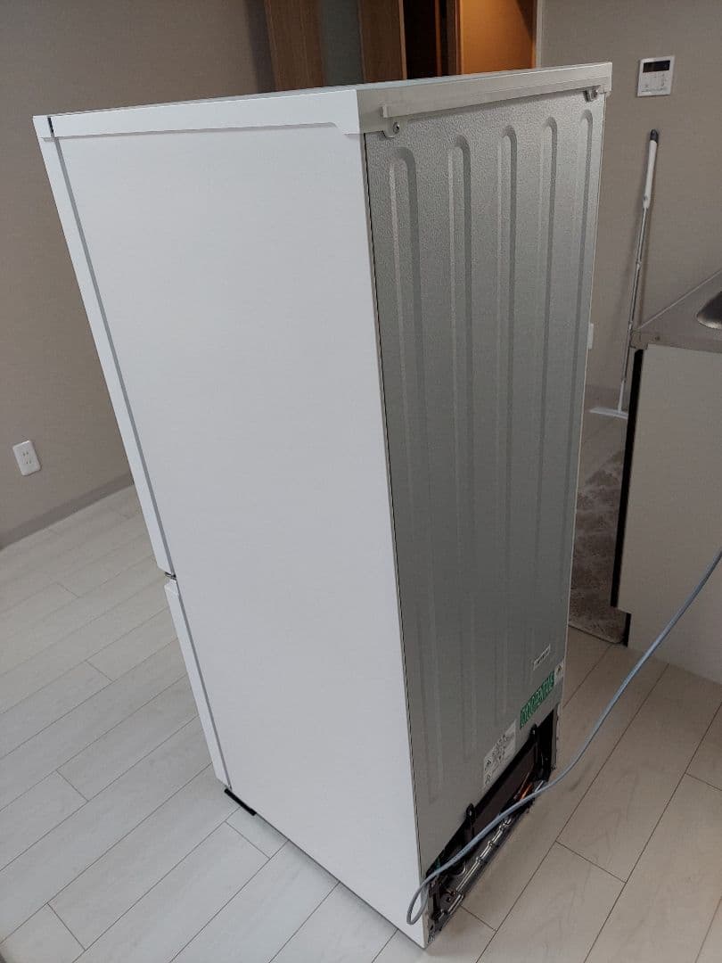 Panasonic冷蔵庫 NR-B18C1-W　2024年製180L