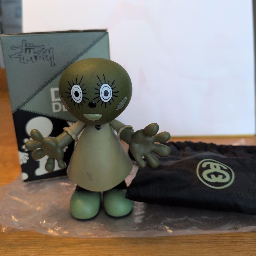 STUSSY DOLLY DEAREST LIMITEDフィギュア ドリー00s