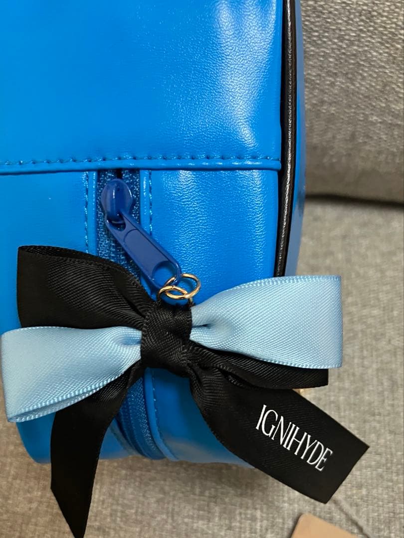 ツイステ イグニハイド ぬいぐるみ ポーチ イデア オルト アベイル