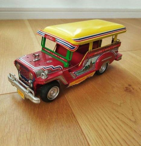 最終価格！フィリピンタクシー jeepney ジプニー ブリキ ミニカー