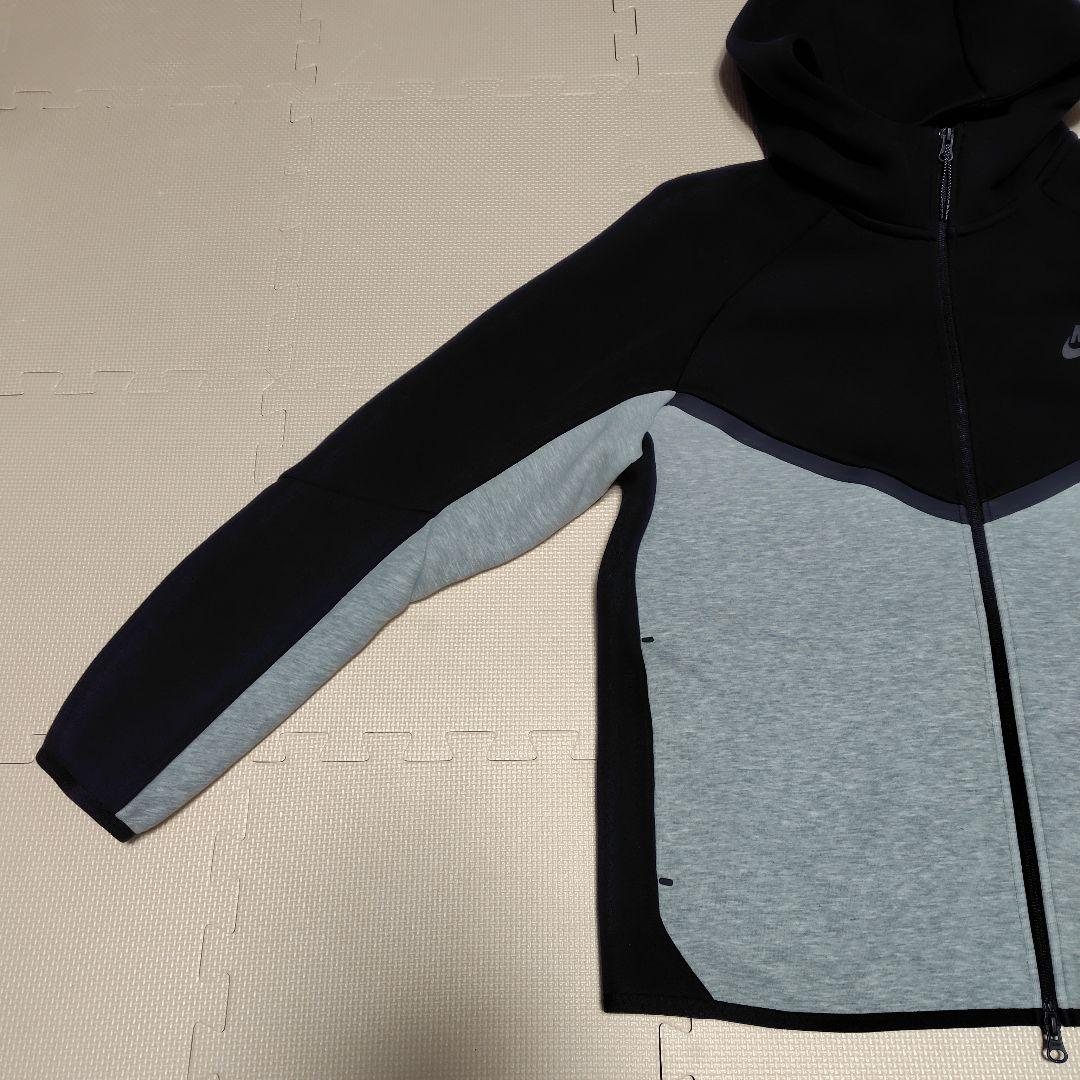NIKE ナイキ　テックフリース フルジップ ウィンドランナー フーディ　黒×灰
