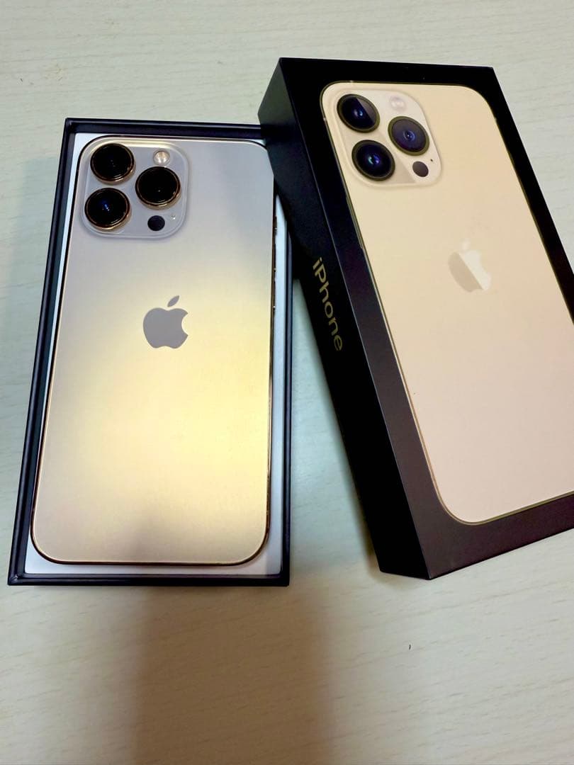 Apple iPhone 13 Pro ゴールド本体256GB