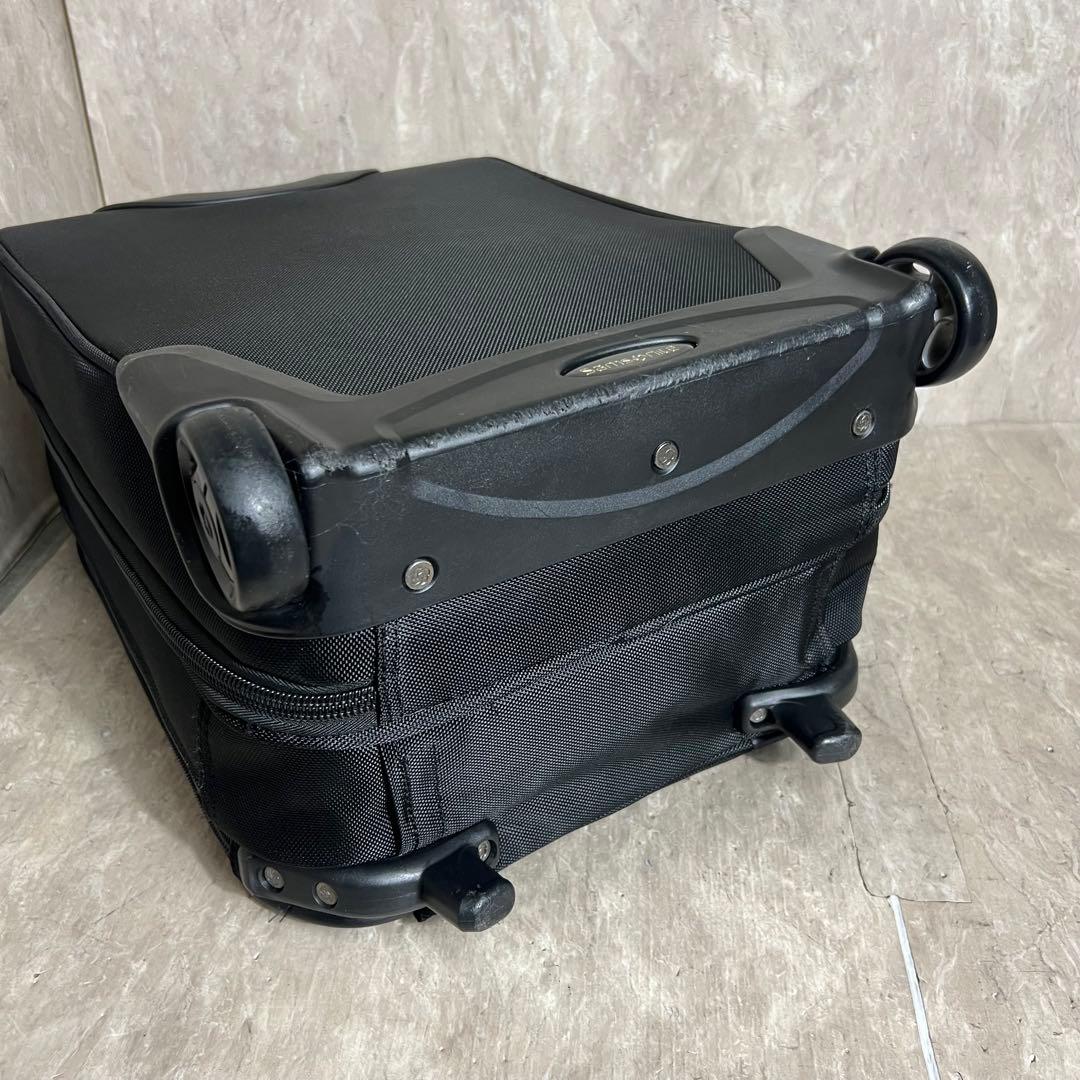 極美品 Samsoniteサムソナイト キャリーバッグ 機内持込 2輪 3層