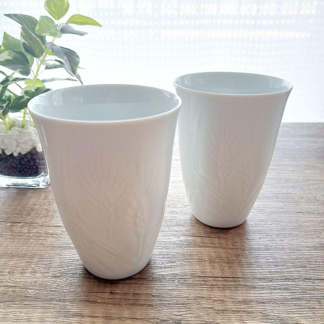 meiji☆人間国宝☆井上萬二窯 監修☆有田焼☆白磁麦彫 ペアカップ☆未