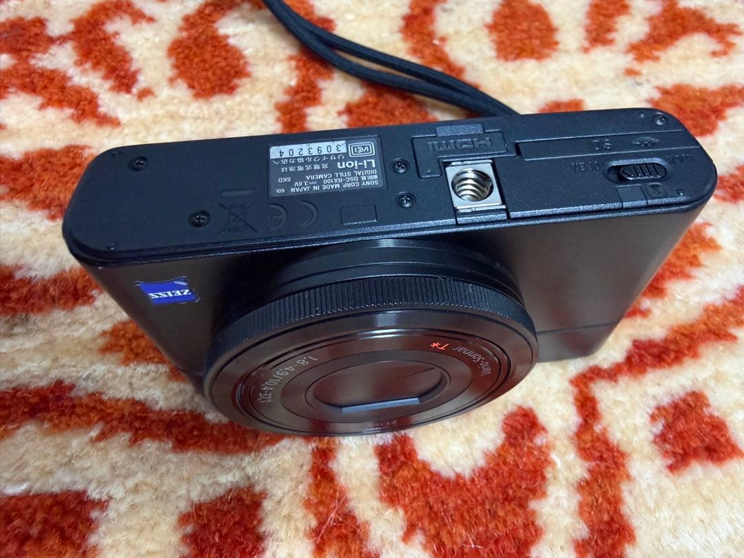 【美品】SONY Cyber-shot DSC-RX100 20.2MP