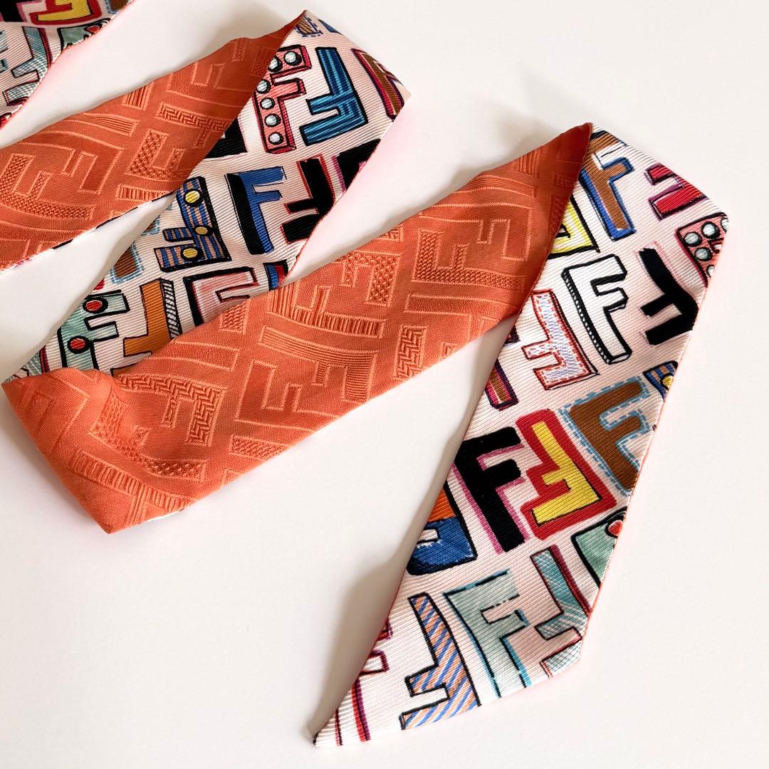美品 FENDI フェンディ ズッカ FFロゴ マルチカラー ラッピー スカーフ
