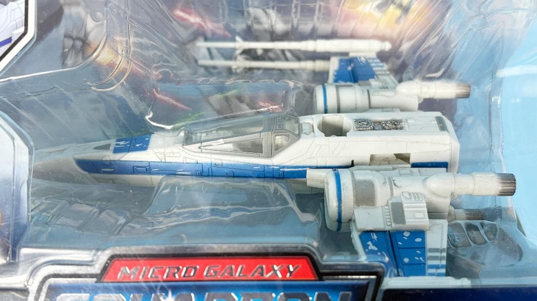マイクロギャラクシー　シリーズ３レア　ポーダメロンT-70 X-WING 青
