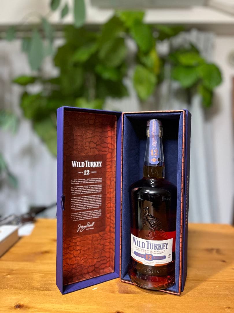 終売品】ワイルドターキー 12年 1本700ml 箱、化粧箱付