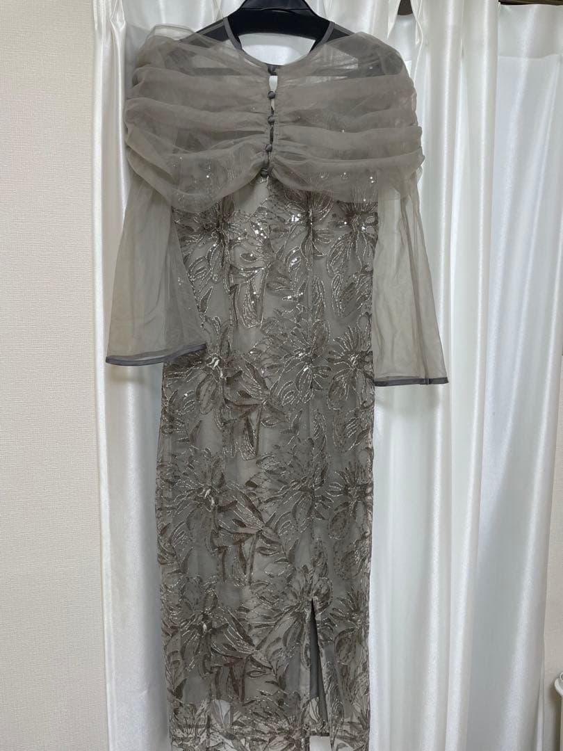 【即日発送】Leja チュールオフショルダー花柄Iラインドレスワンピース