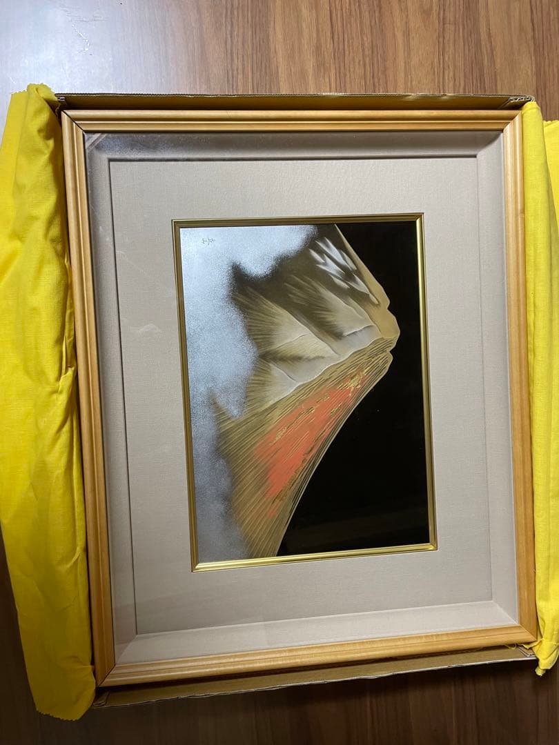 木製越前塗「金富士」です。日展作家の冨田立山作です。新品未