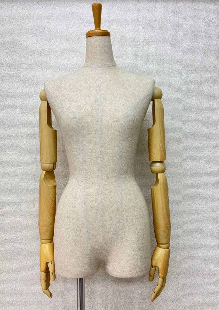可動マネキン 布製ボディ 金属製アーム 女性 9号