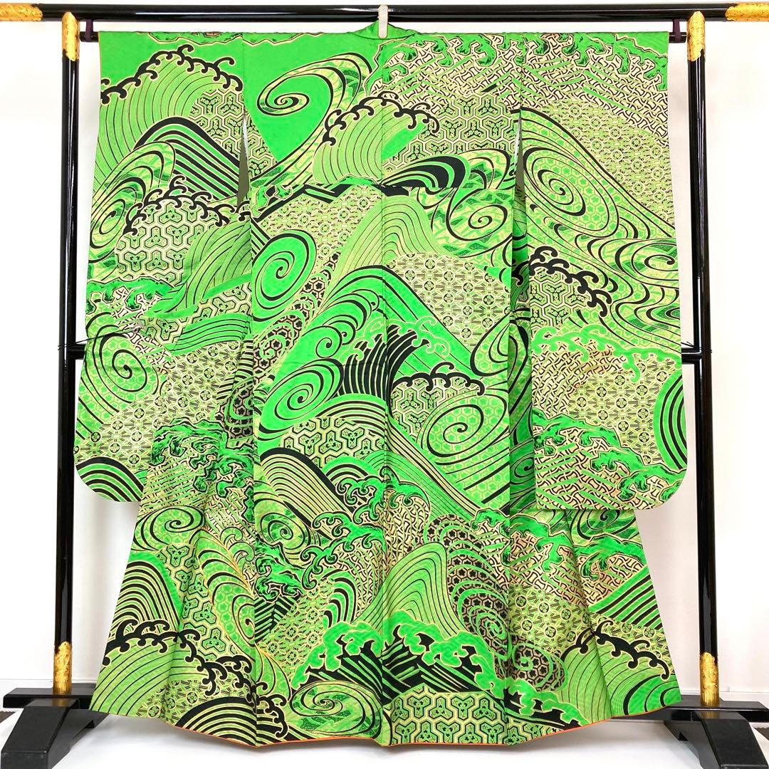 TAMA屋】全て正絹全て振袖 全て刺繍入り 荒波 まとめ売り3点 TM1997