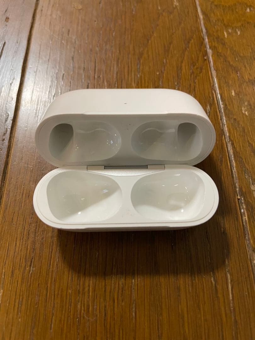 AirPods Pro 第一世代 箱付き ケーブルなし 中古 ケース付き 中古