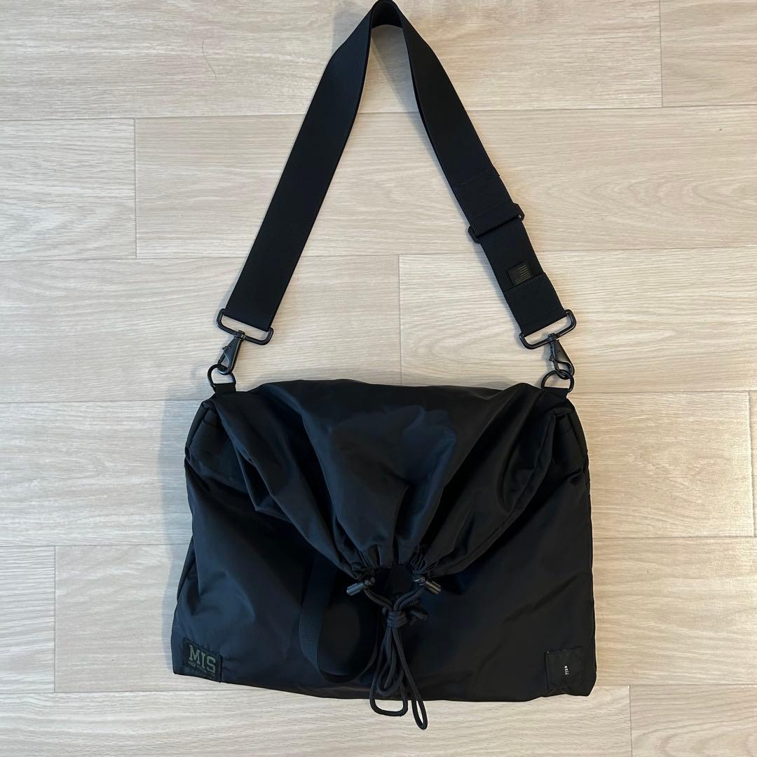 otii×MIS DRAWSTRINGS BAG ショルダーバッグ - メルカリ