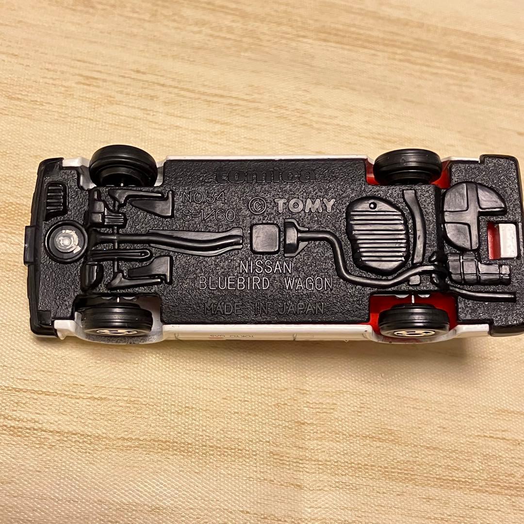 トミカ 日産 ブルーバード ワゴン NO.34 1/60 東京ガス
