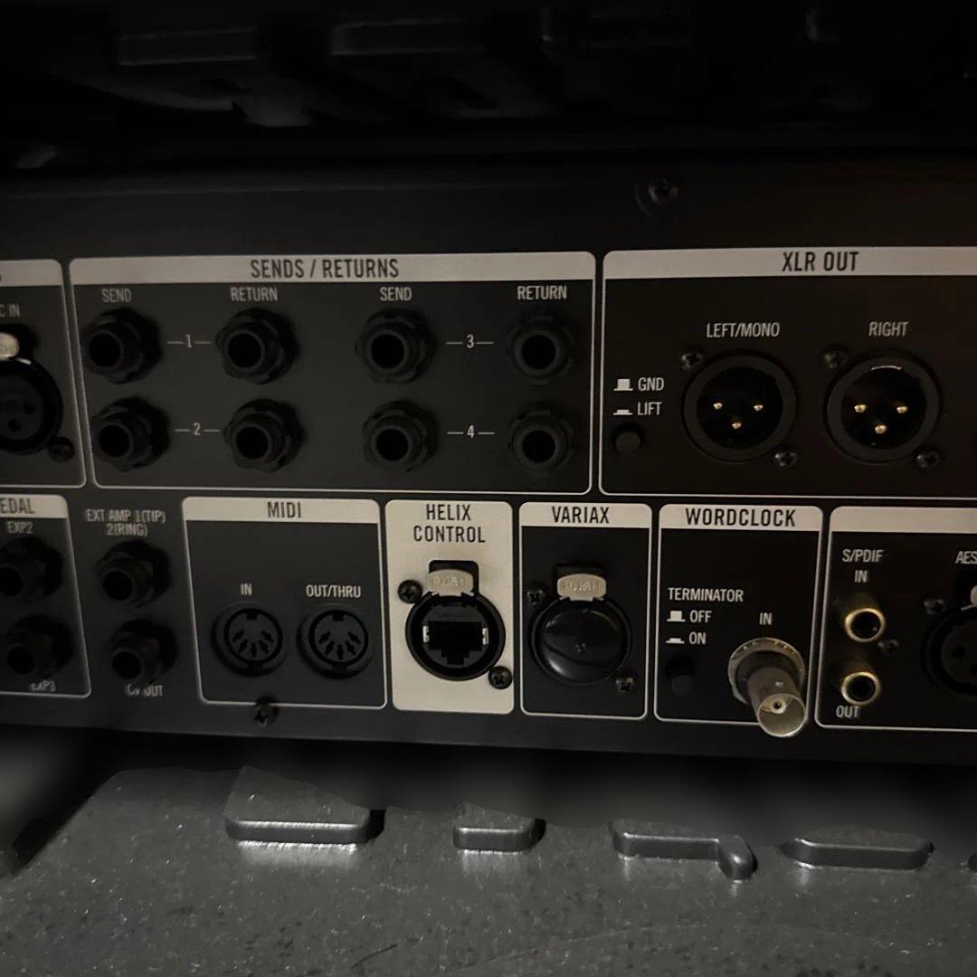 Helix Rack 本体のみの出品※電源ケーブルは付属