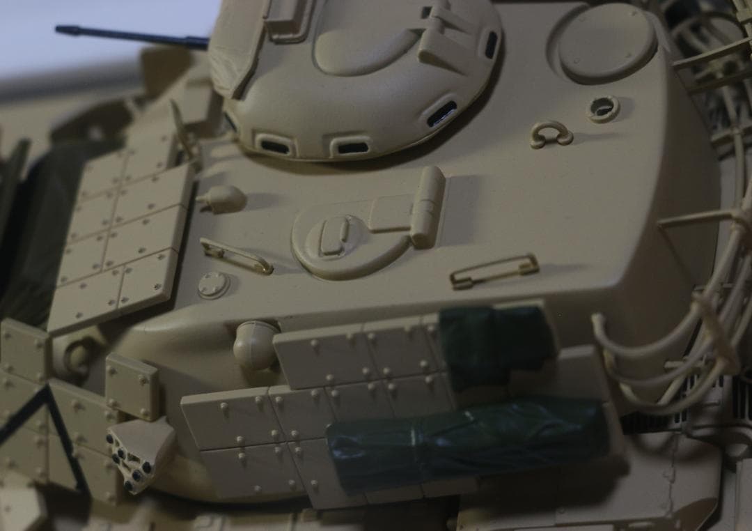 ミニチャンプス M60A1　米海兵隊湾岸戦争リアクティブアーマー追加型　1/35