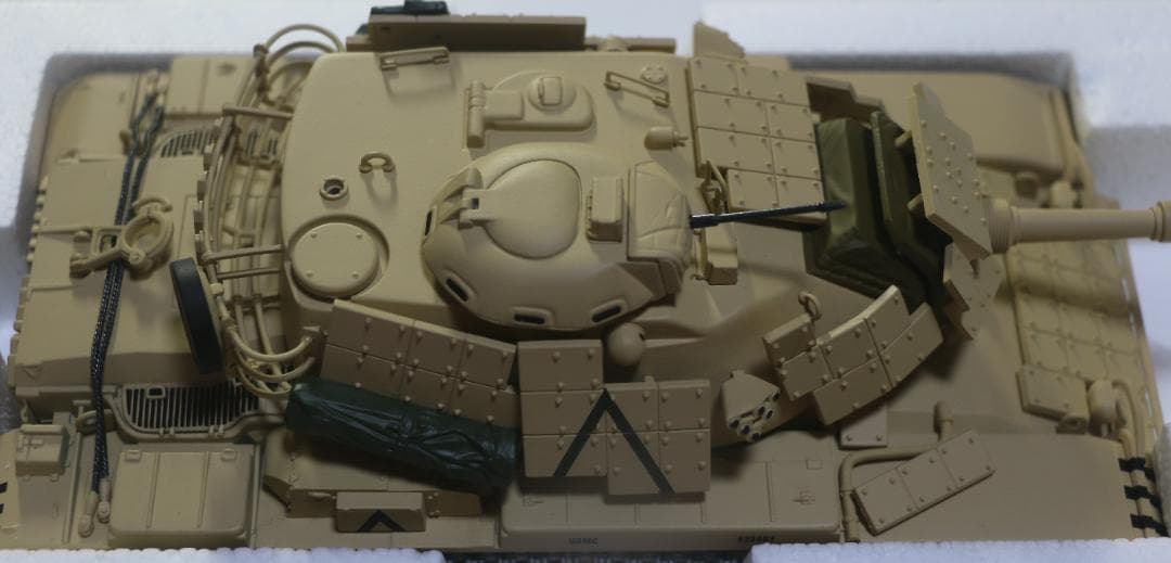 ミニチャンプス M60A1　米海兵隊湾岸戦争リアクティブアーマー追加型　1/35