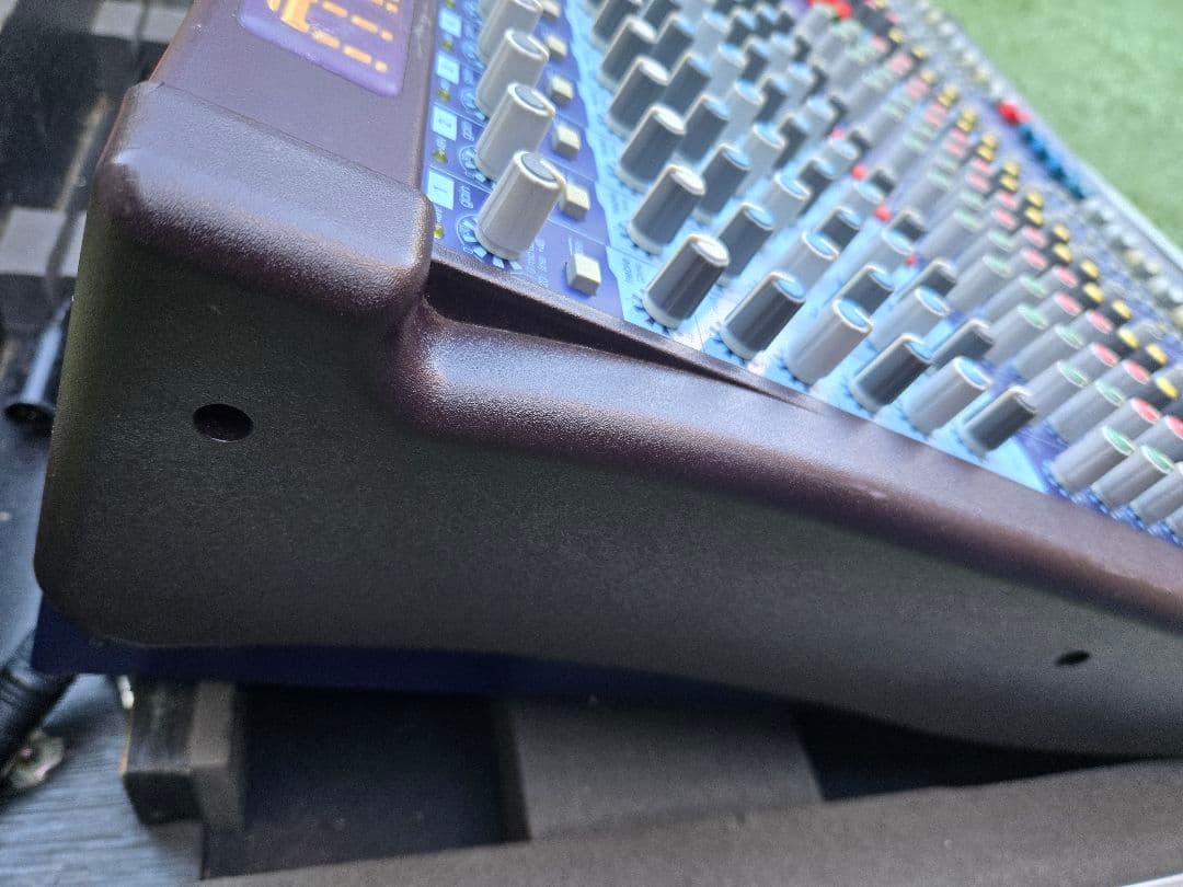 【MIDAS】マイダスVENICE240卓上アナログミキサー