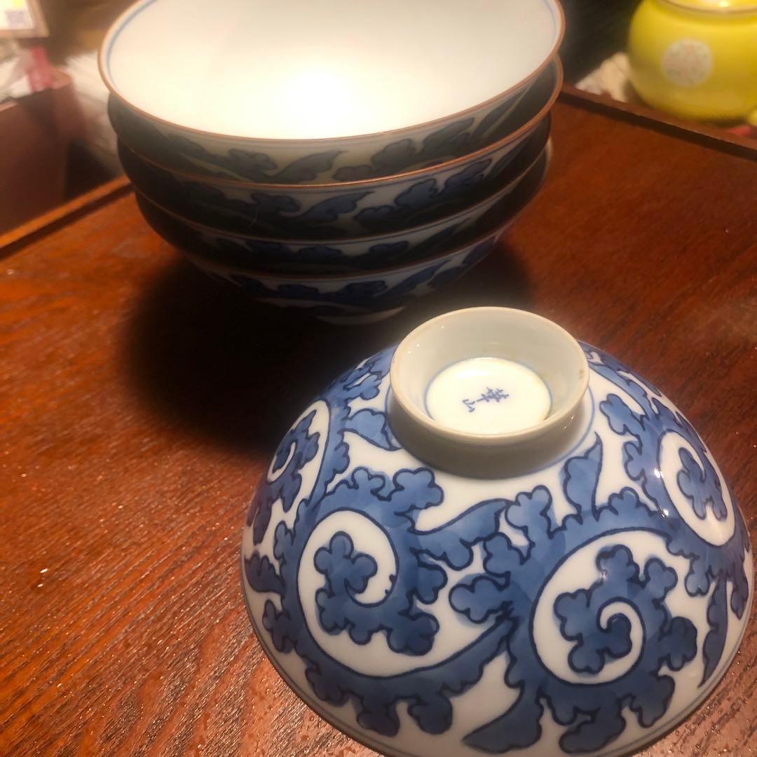 白と青の模様の茶碗5個セット