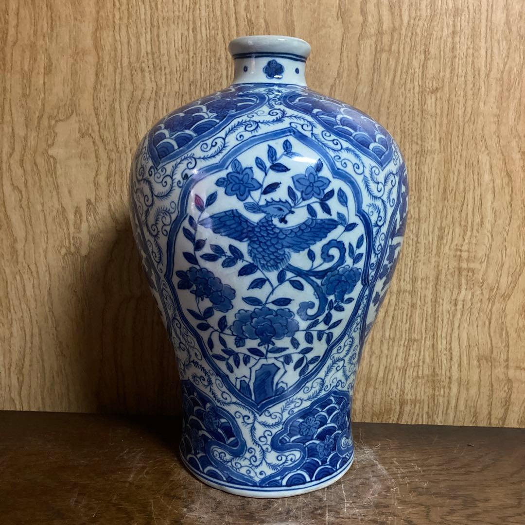 中国　染付　瓶　梅瓶　花鳥波之図　康熙年製銘